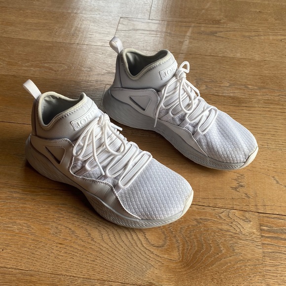 Nike Air Jordan Formula 23 white men’s shoes - Picture 1 of 7